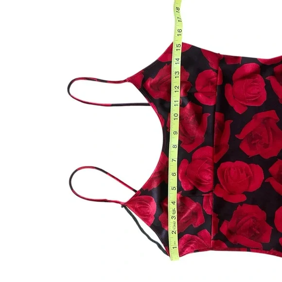 VINTAGE HOT KISS Velvet Floral Rose High-Low Dress - Picture 12 of 14